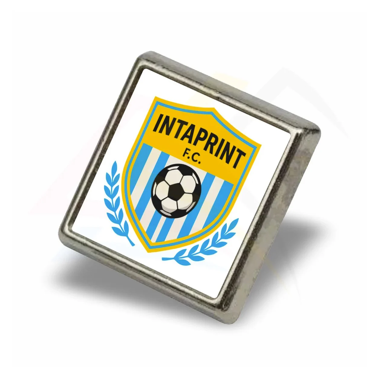 Metal pin